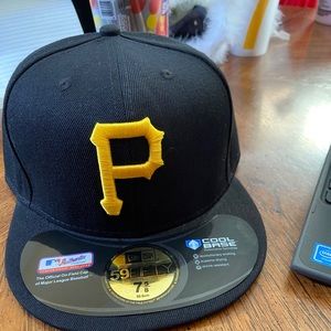 Pittsburgh Pirates Hat 7 5/8